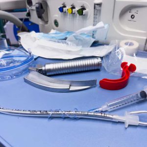 وسایل بحرانی بیمارستان، وسایل غیربحرانی، وسایل نیمه بحرانی