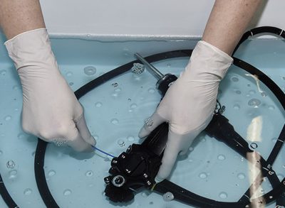 گلوتارآلدئید و پراستیک اسید